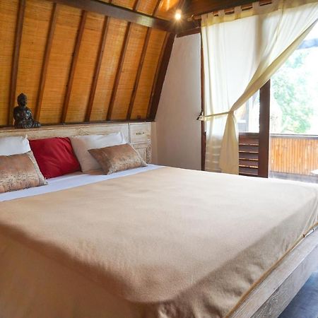 Hotel Puri Hondje Gili Trawangan Exterior foto