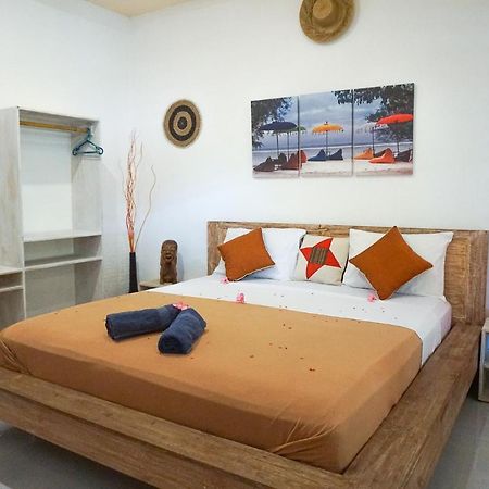 Hotel Puri Hondje Gili Trawangan Exterior foto