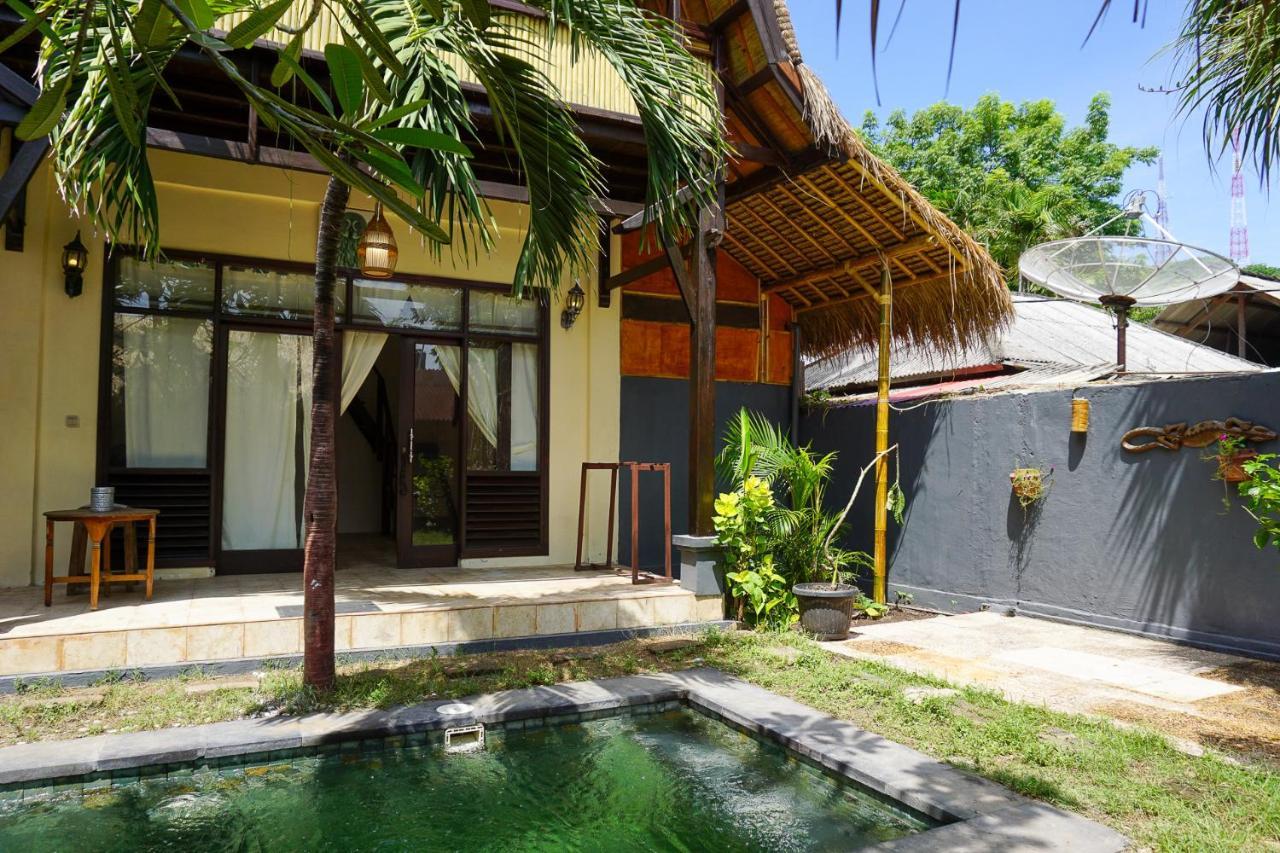 Hotel Puri Hondje Gili Trawangan Exterior foto